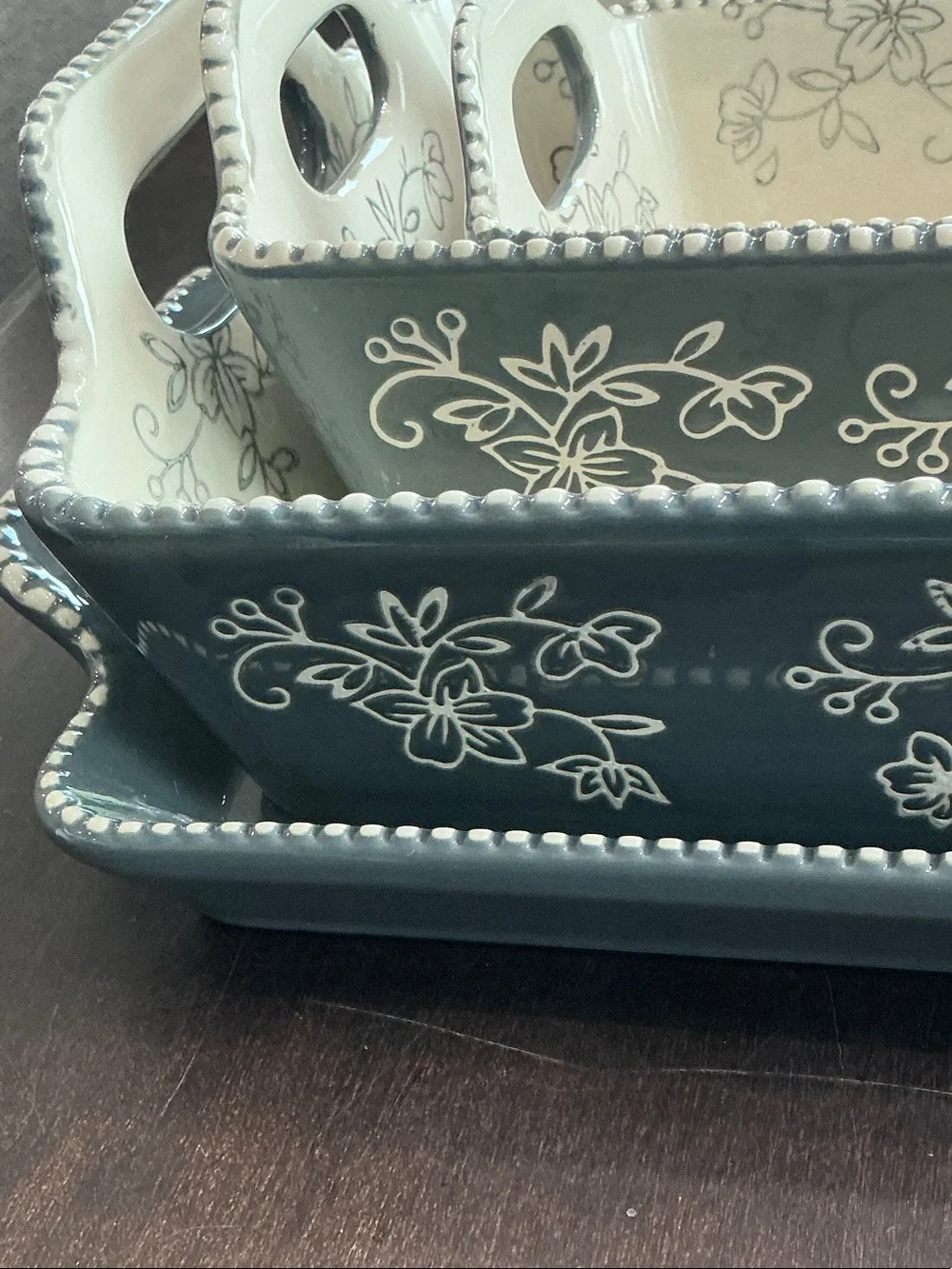 Temptations cream and black nested serving bowls and tray set